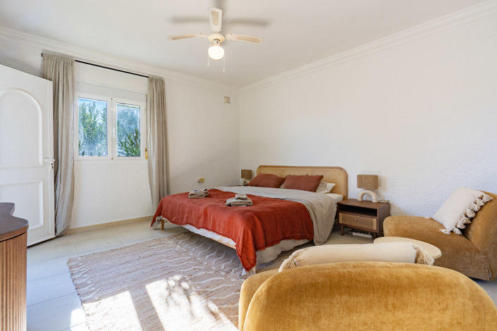 Image No.4-4 Bed Villa for sale