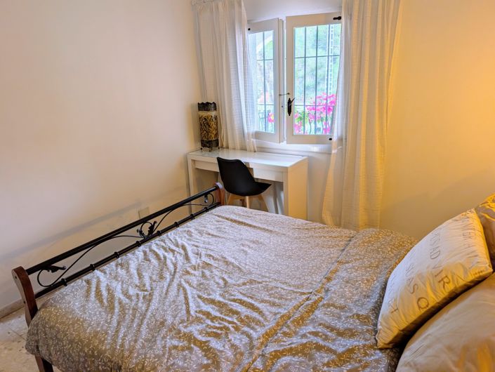 Image No.35-3 Bed Townhouse for sale