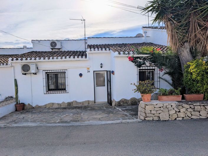 Image No.45-3 Bed Townhouse for sale