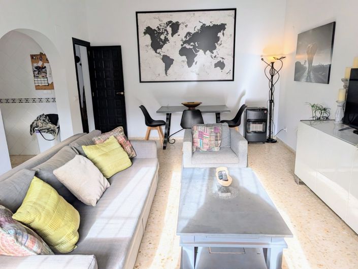 Image No.6-3 Bed Townhouse for sale