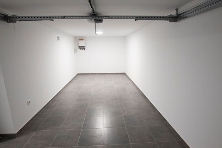 Image No.40-3 Bed Villa for sale