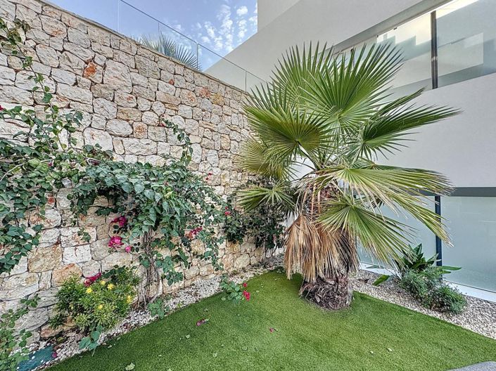 Image No.35-2 Bed Apartment for sale