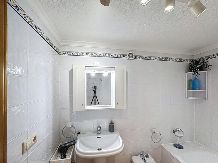 Image No.14-3 Bed Apartment for sale