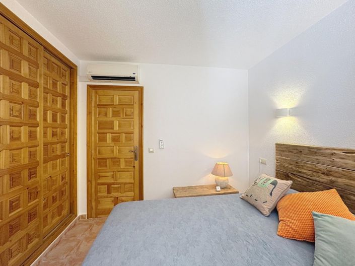 Image No.17-3 Bed Apartment for sale