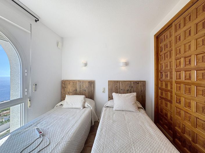 Image No.27-3 Bed Apartment for sale