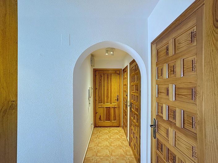 Image No.38-3 Bed Apartment for sale