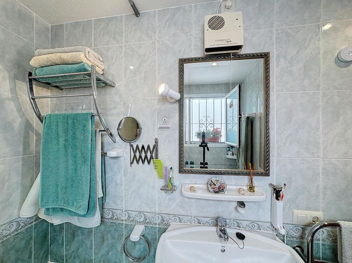 Image No.18-2 Bed Apartment for sale