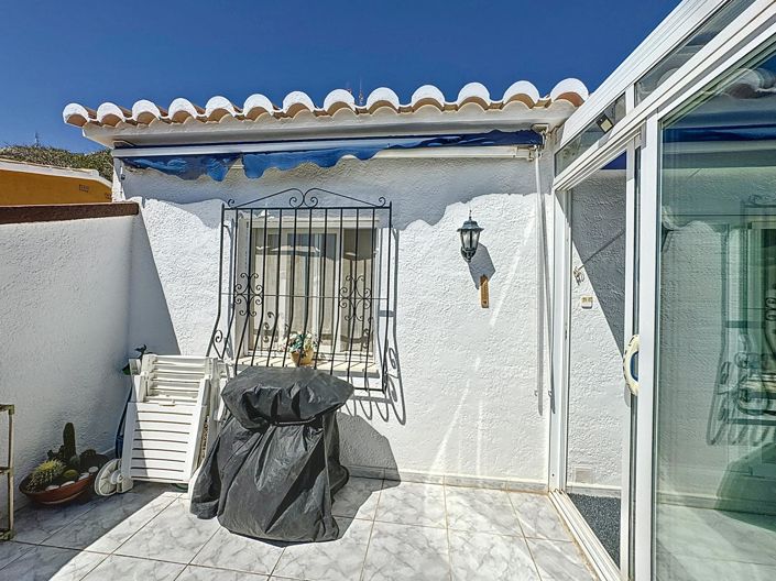 Image No.37-2 Bed Apartment for sale