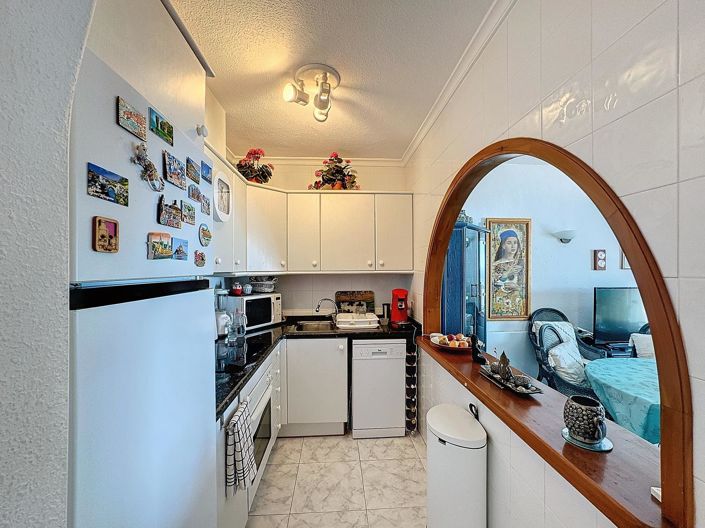 Image No.8-2 Bed Apartment for sale