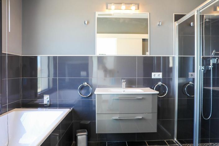 Image No.10-5 Bed Villa for sale