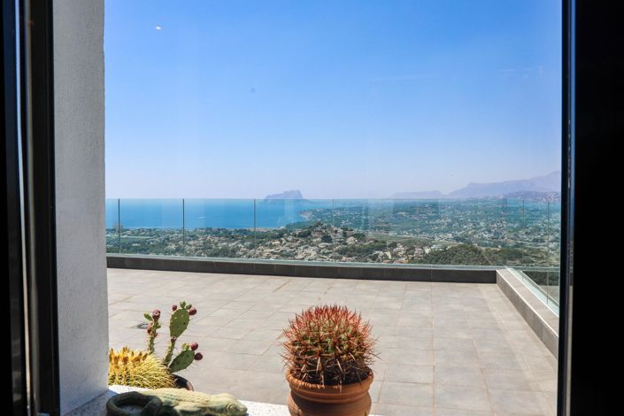 Image No.13-5 Bed Villa for sale