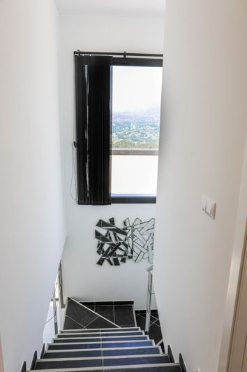 Image No.25-5 Bed Villa for sale