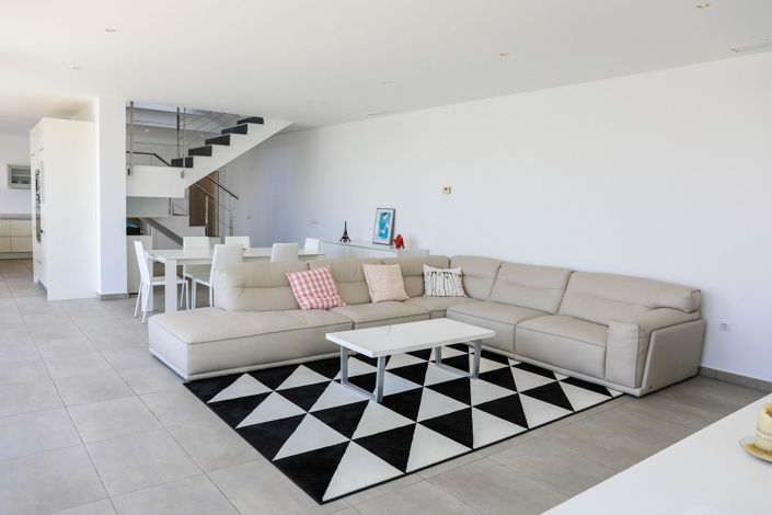 Image No.38-5 Bed Villa for sale