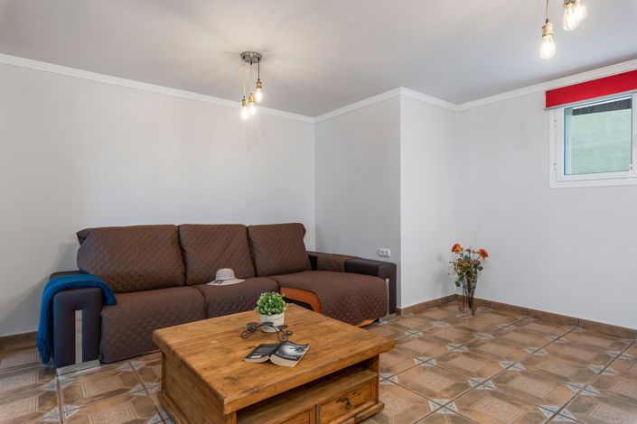 Image No.32-6 Bed Villa for sale