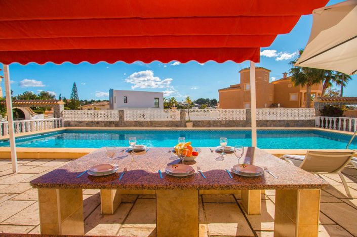 Image No.36-12 Bed Villa for sale