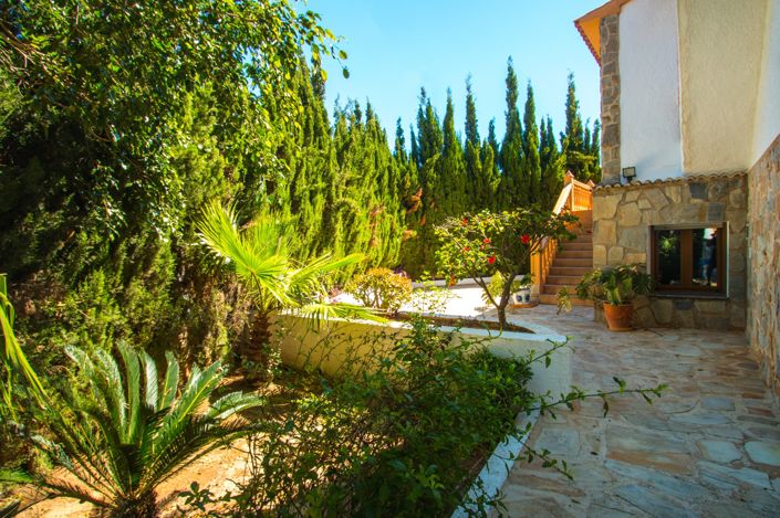 Image No.45-5 Bed Villa for sale