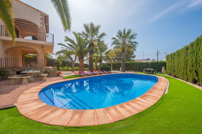 Image No.9-4 Bed Villa for sale