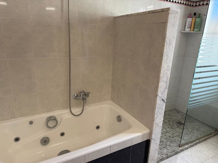 Image No.21-3 Bed Villa for sale