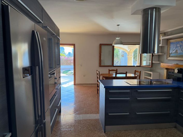 Image No.8-3 Bed Villa for sale