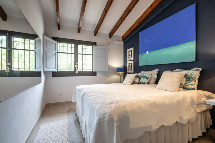 Image No.12-2 Bed Villa for sale