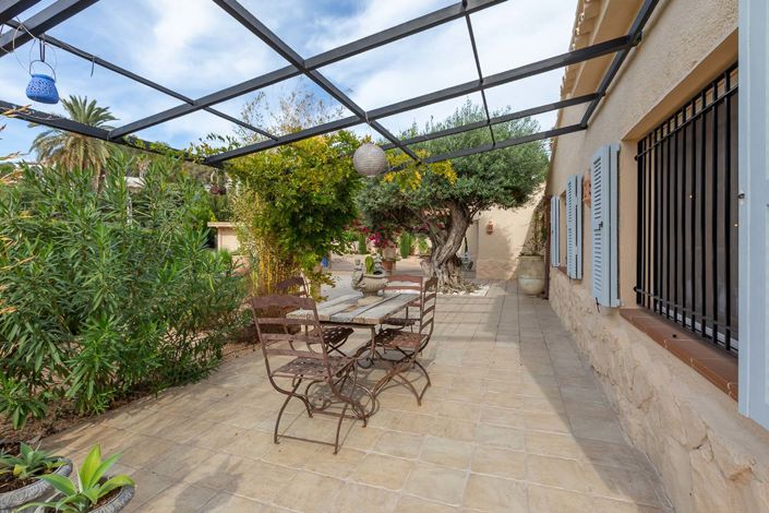 Image No.27-2 Bed Villa for sale