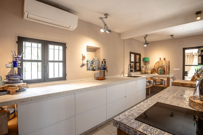 Image No.7-2 Bed Villa for sale