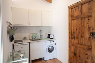 akitchenettefortwoc97453bc55