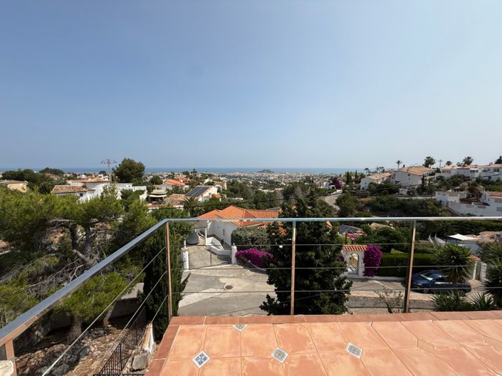 Image No.19-3 Bed Villa for sale