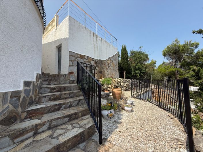 Image No.23-3 Bed Villa for sale