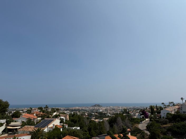 Image No.26-3 Bed Villa for sale