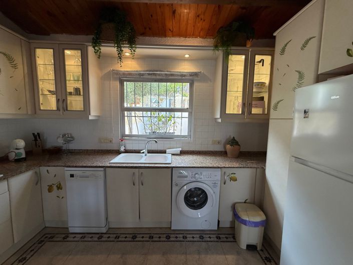 Image No.8-3 Bed Villa for sale