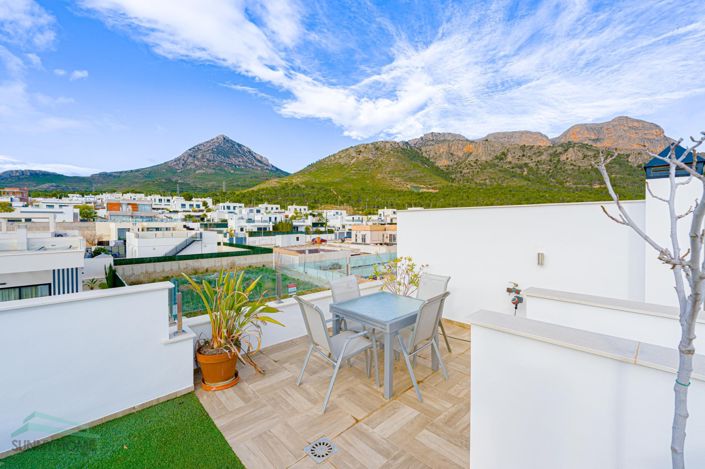 Image No.21-2 Bed Villa for sale