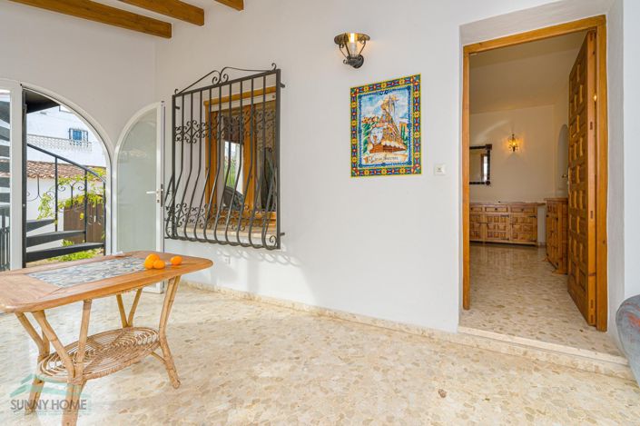 Image No.24-3 Bed Villa for sale