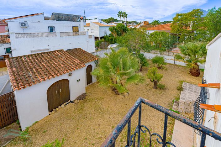 Image No.37-3 Bed Villa for sale