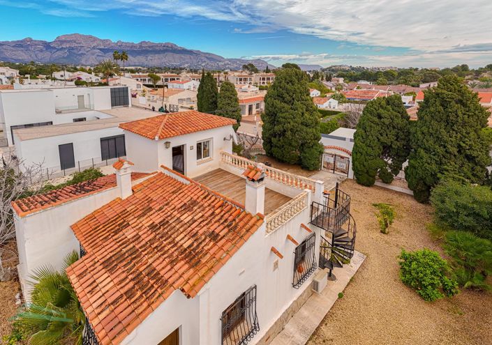 Image No.39-3 Bed Villa for sale