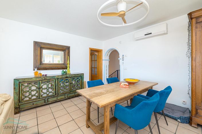 Image No.17-5 Bed Villa for sale