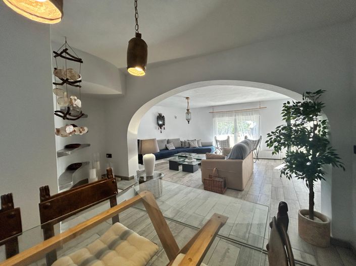 Image No.37-6 Bed Villa for sale