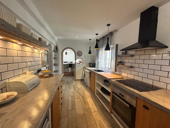 Image No.39-6 Bed Villa for sale