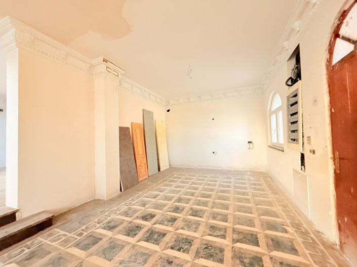 Image No.11-5 Bed Villa for sale