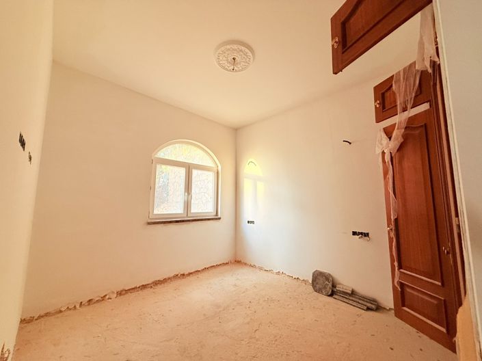 Image No.16-5 Bed Villa for sale