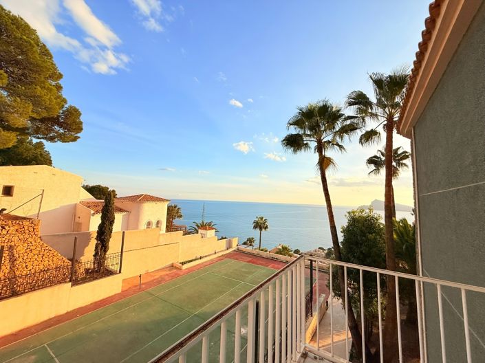 Image No.29-5 Bed Villa for sale