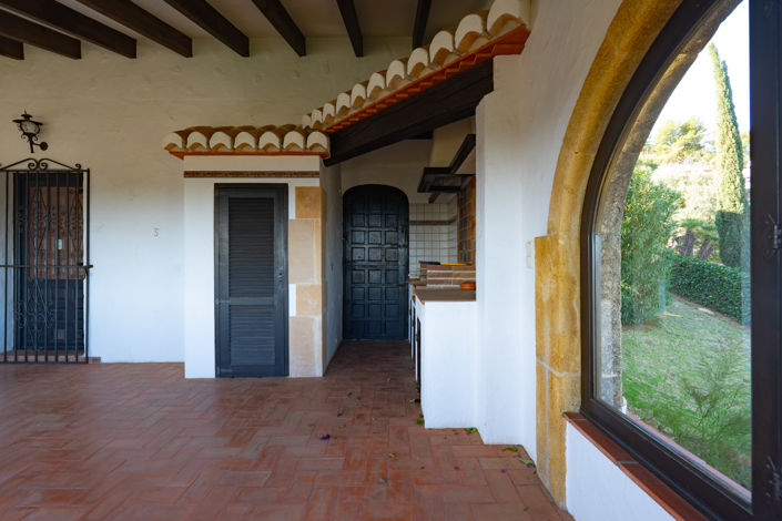 Image No.12-4 Bed Villa for sale