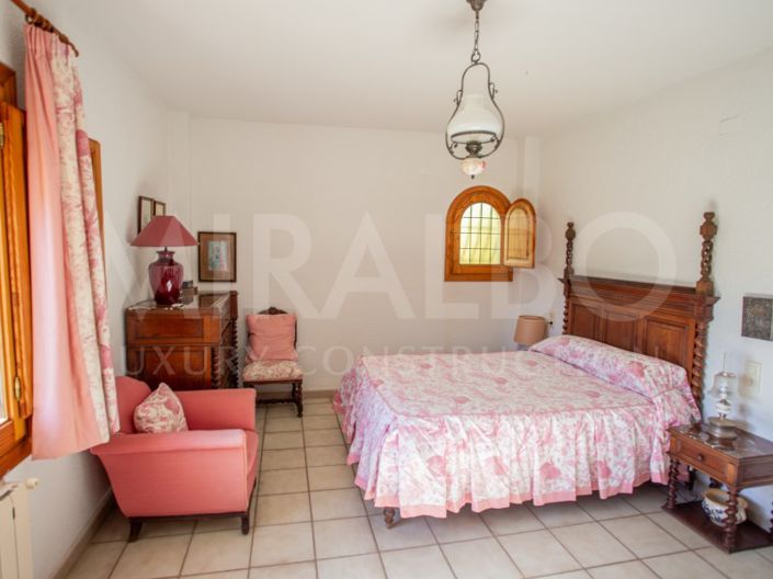 Image No.18-Villa for sale