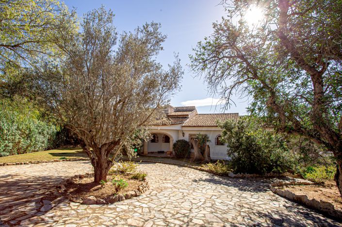 Image No.24-4 Bed Villa for sale