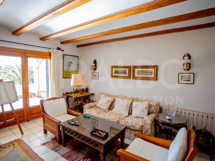 Image No.6-Villa for sale