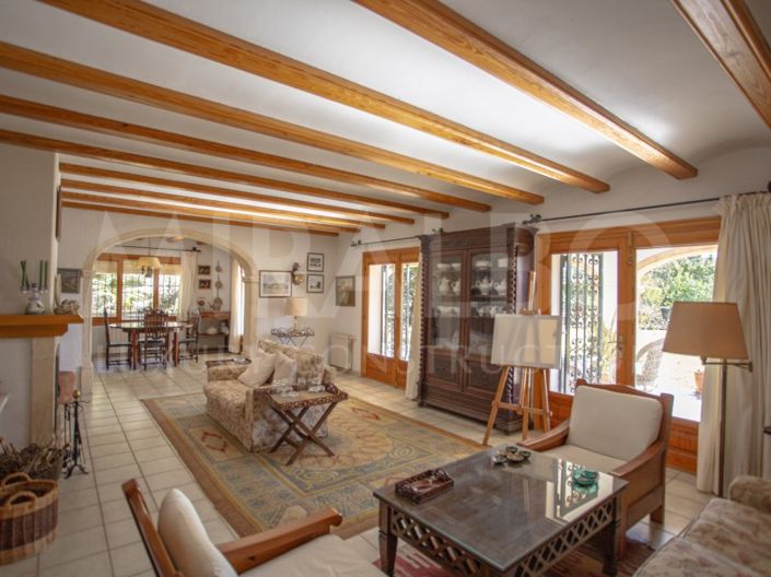 Image No.7-Villa for sale