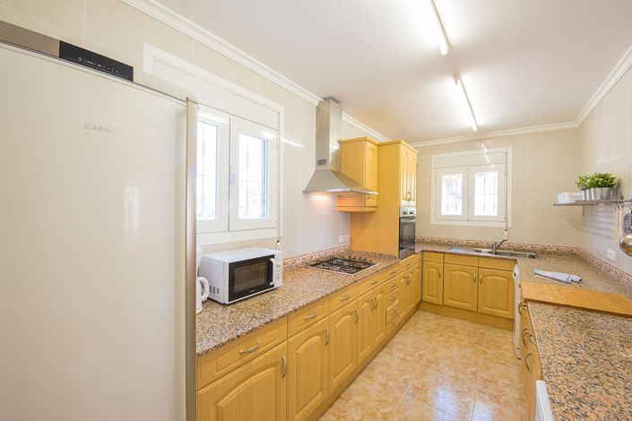 Image No.11-5 Bed Villa for sale