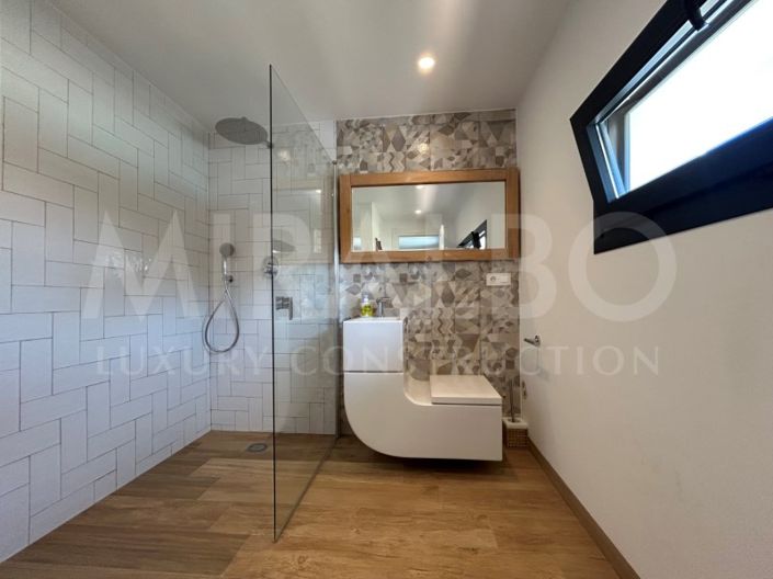 Image No.36-4 Bed Villa for sale