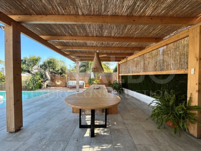 Image No.9-4 Bed Villa for sale