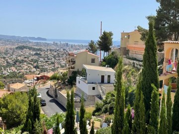 abd94ed5-8ddd-4950-bdf5-232d719a230e-whatsapp